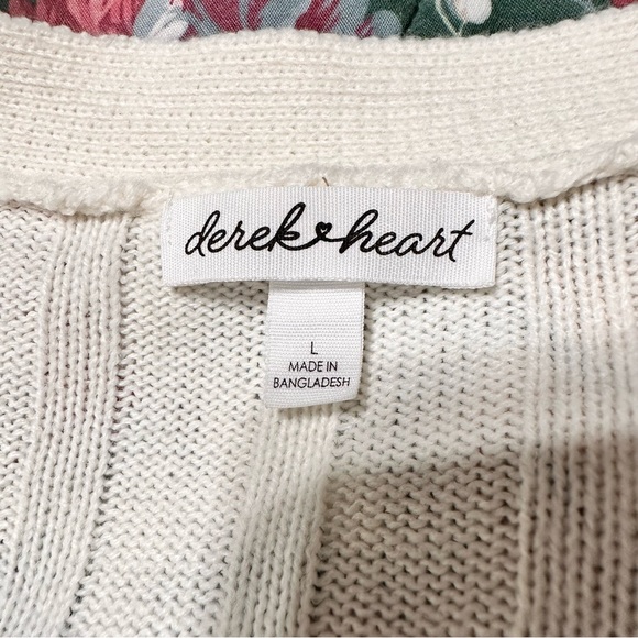 Derek Heart Button Down Cardigan Large - Picture 3 of 4